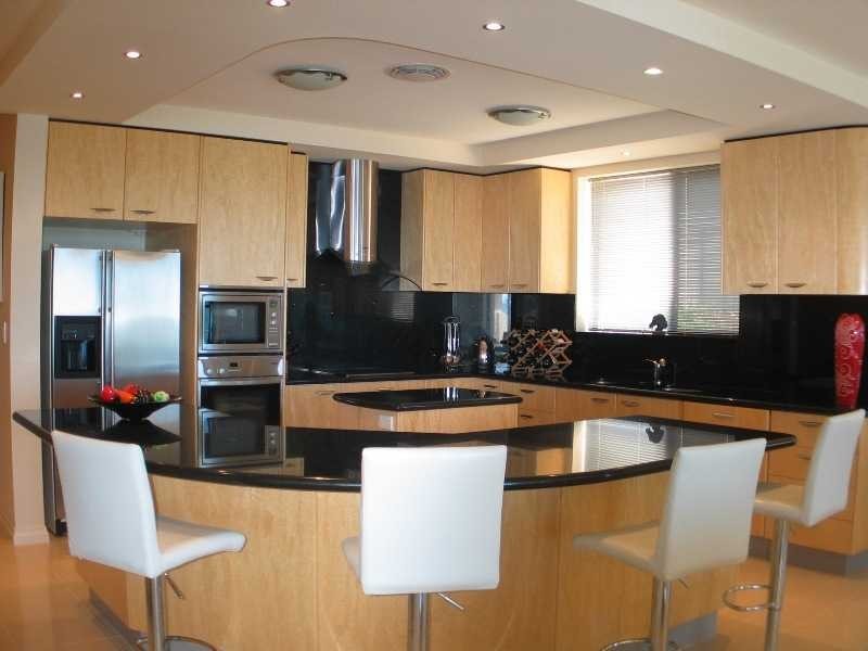 Sovereign Islands QLD 4216